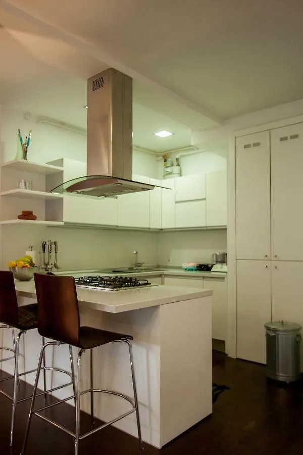 Zen&Art suite Pula Apartment